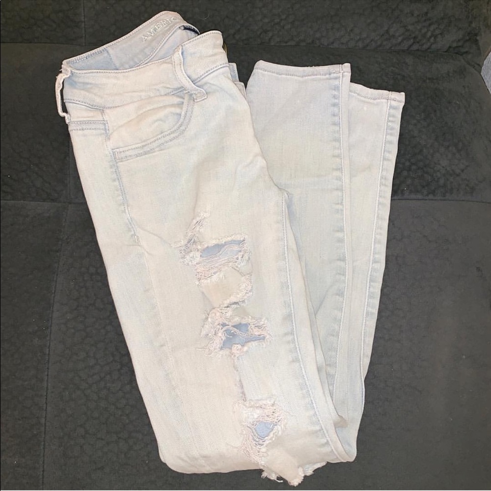 Ripped american eagle jeans